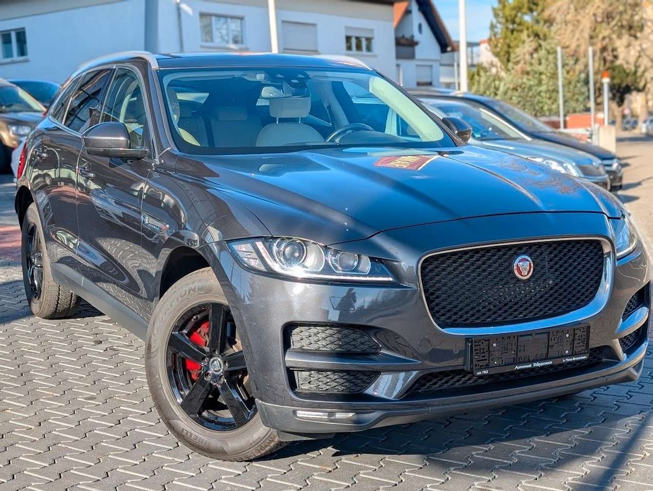 Jaguar F-Pace  20d 4×4 Adaptive Dynamics Kamera Head-Up