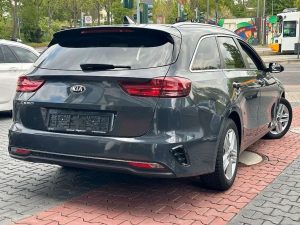Kia Ceed SW / cee'd SW  cee’d 1.6 CRDI Automatik Kamera NAVI Leder