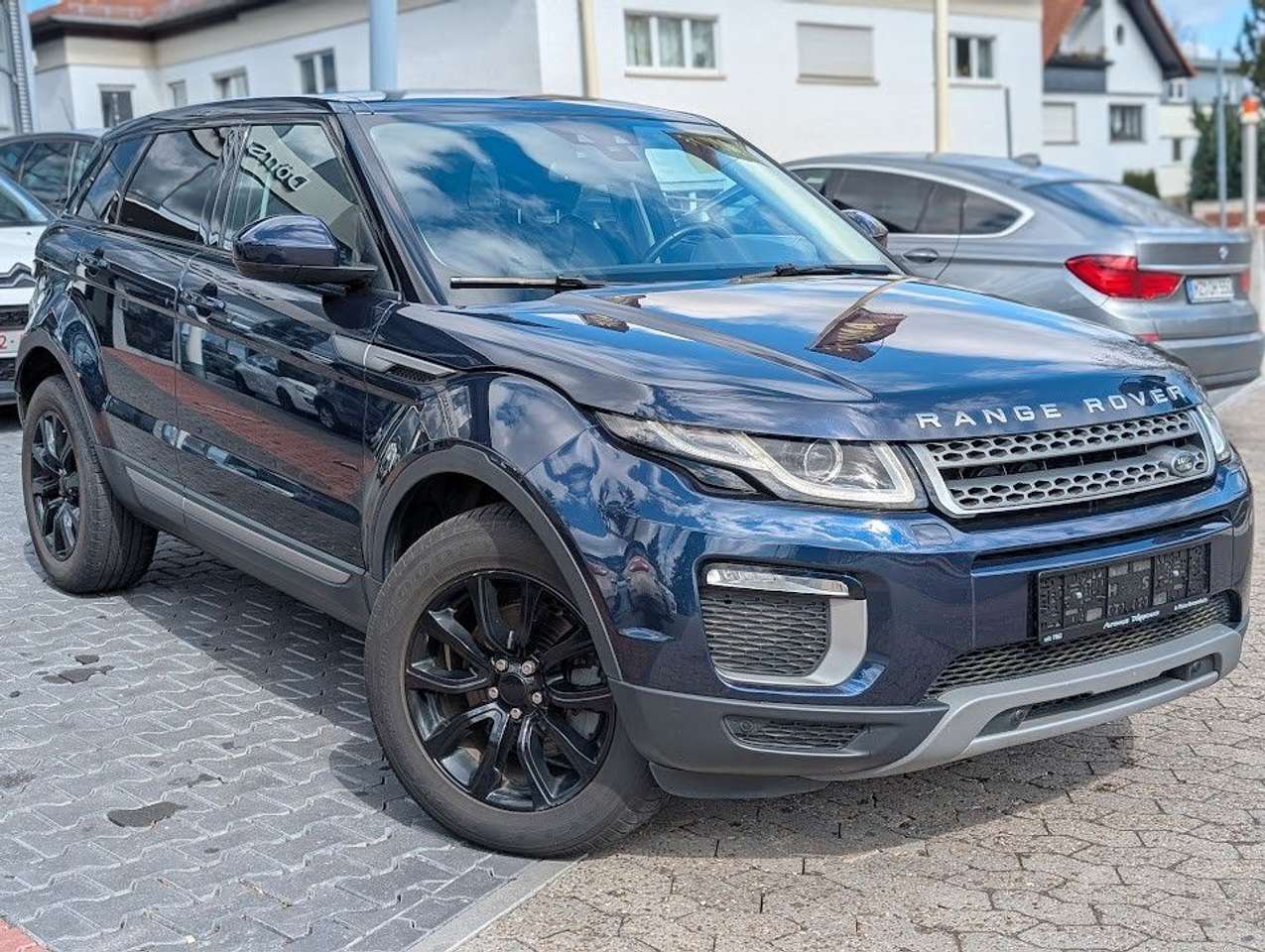 Land Rover Range Rover Evoque  2.0Td4 SkyView Pony Automatik