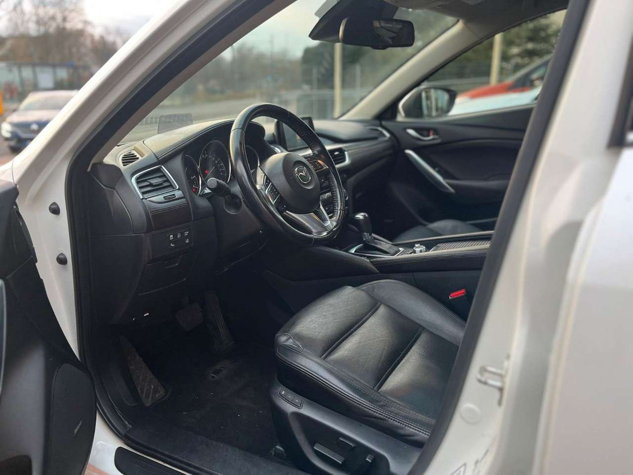 Mazda 6  2.2 D Kombi Nakama Intense Automatik 4×4
