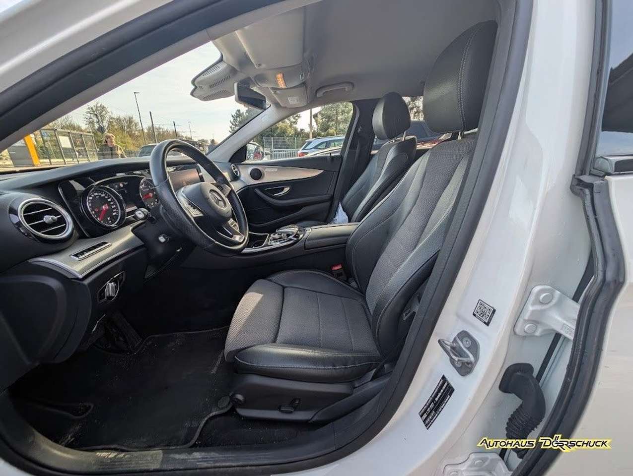 Mercedes-Benz E 220  E220d Kombi Automatik LED Avantgarde CarPlay