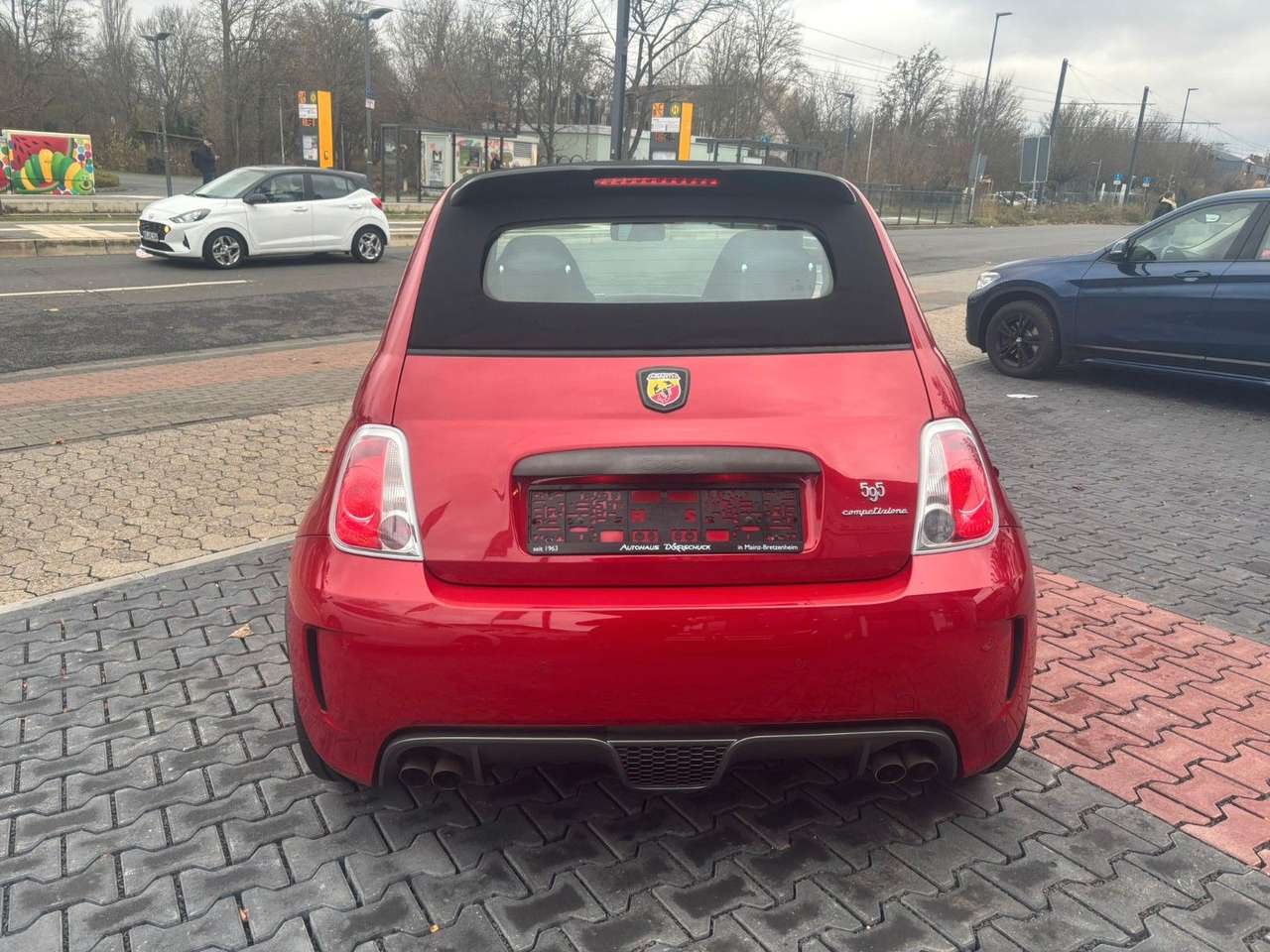 Abarth 595 Competizione  Rennsport. Cabrio. Schaltwippen