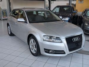 Audi A3  Sportback 1.4 TFSI Attraction Sitzheizung PDC