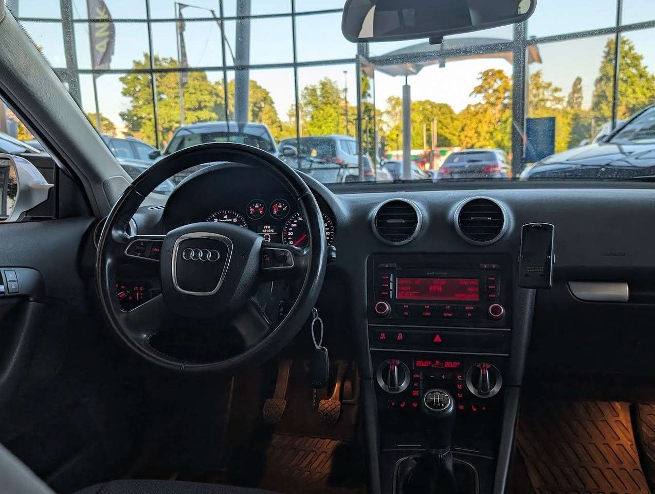 Audi A3  Sportback 1.4 TFSI Attraction Sitzheizung PDC