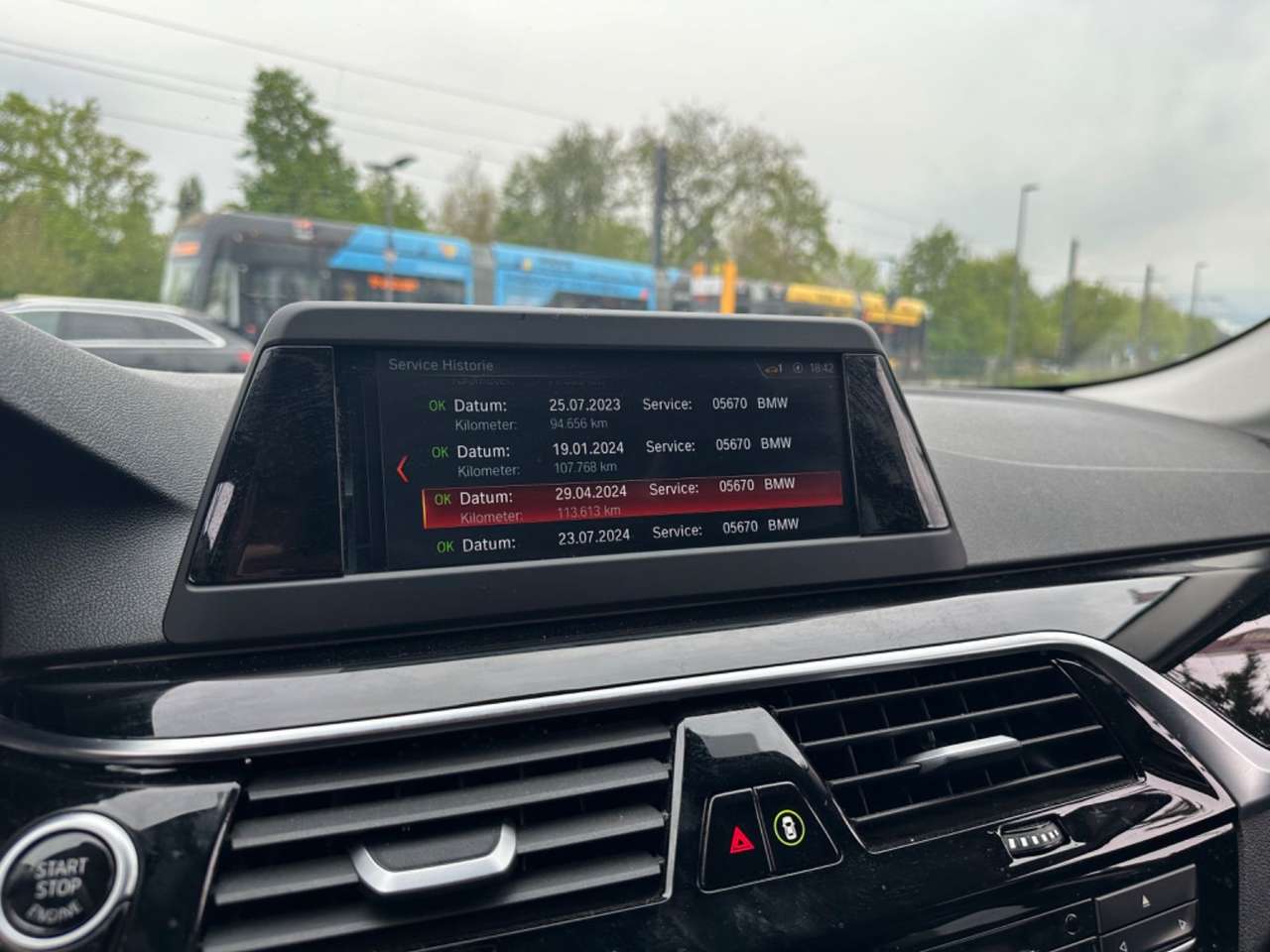 BMW 520  d ShadowLine LED Sportsitz RFK ab 299€/Monat
