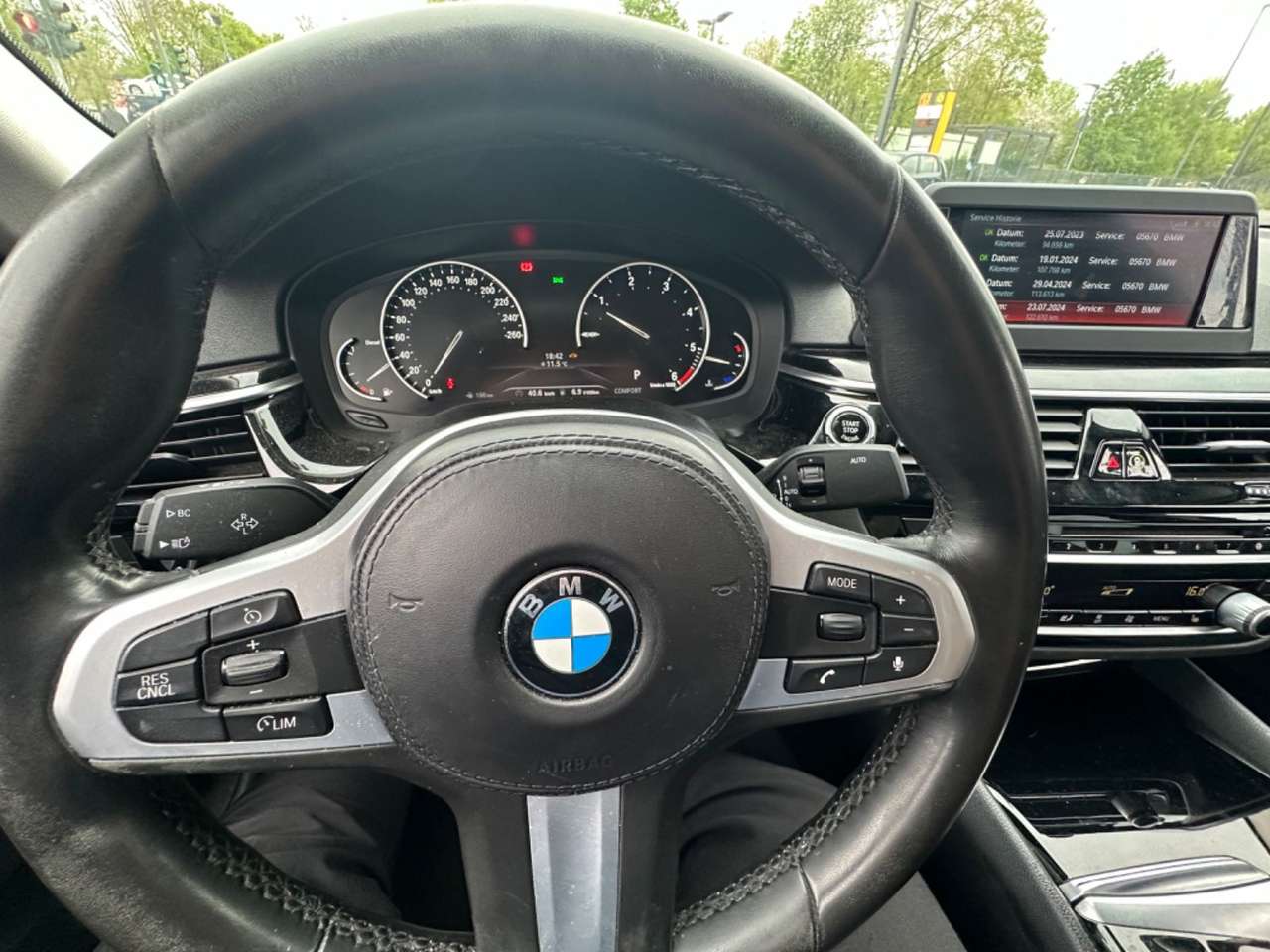 BMW 520  d ShadowLine LED Sportsitz RFK ab 299€/Monat