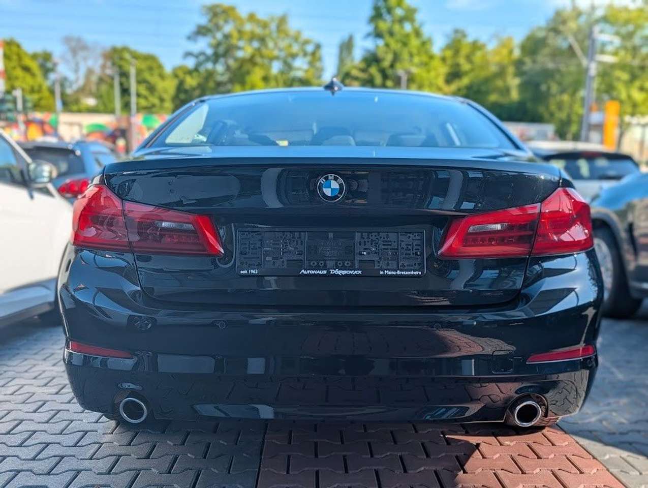 BMW 520  i Lim. Navi. PDC. LED. Sitzh.