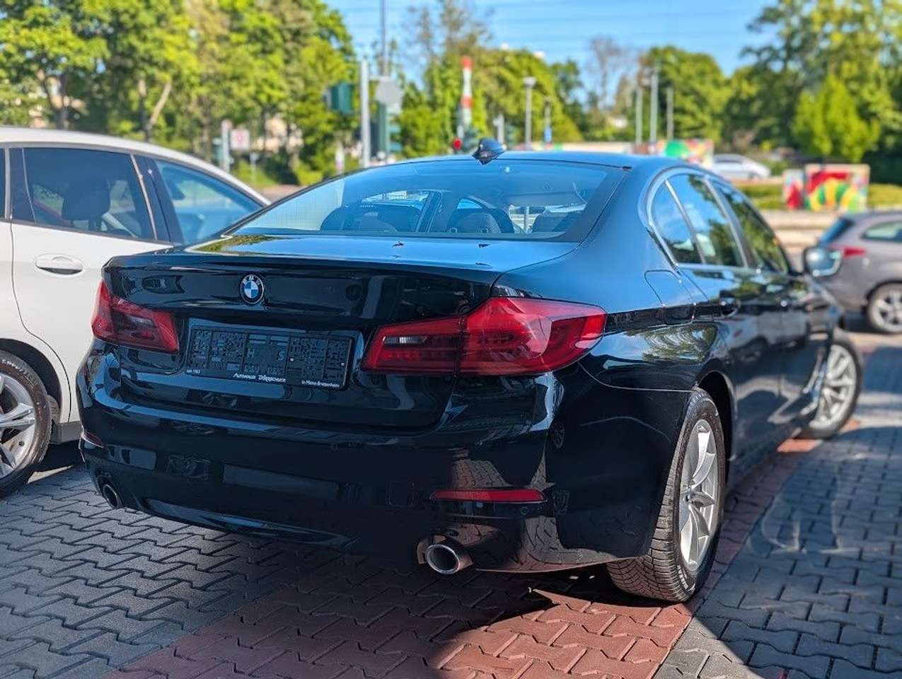 BMW 520  i Lim. Navi. PDC. LED. Sitzh.