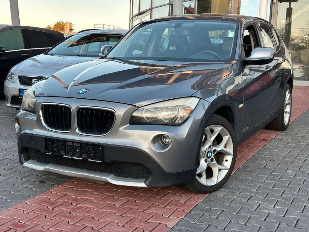 BMW X1  18d sDrive Automatik Becherhalter TÜV NEU