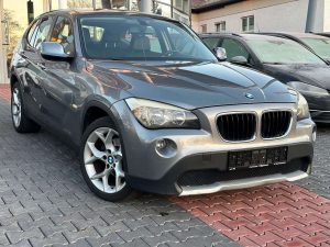 BMW X1  18d sDrive Automatik Becherhalter TÜV NEU