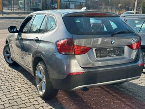 BMW X1  20d xDrive Automatik NAVI Becherhalter