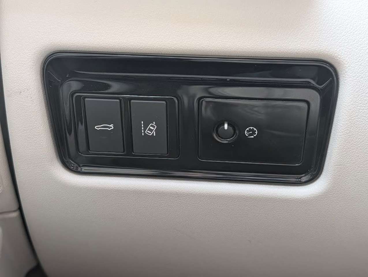Jaguar XF  20d Portfolio 8G LED NAVI LEDER KAMERA ab199€