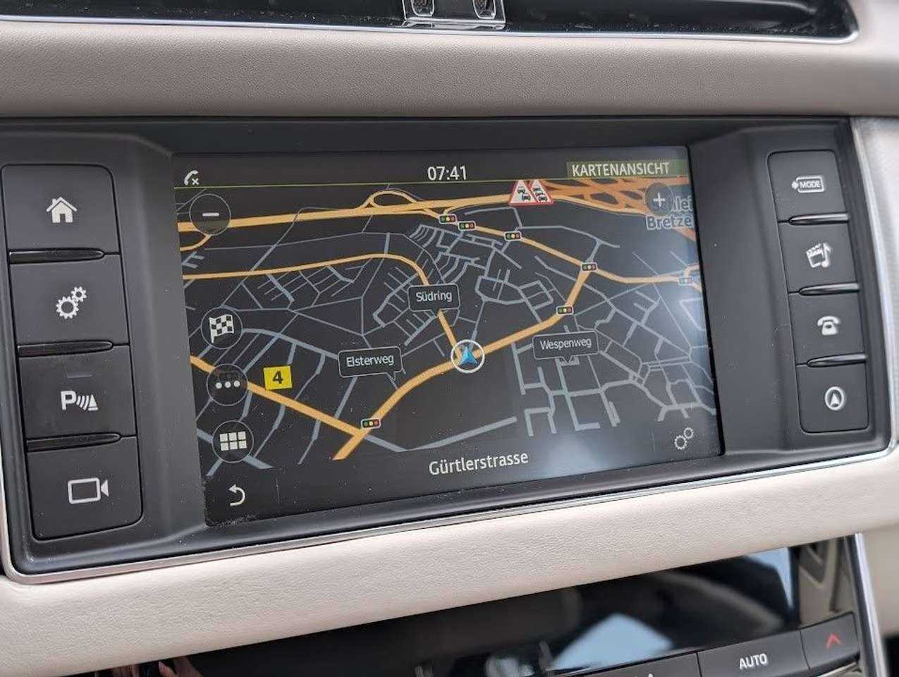 Jaguar XF  20d Portfolio 8G LED NAVI LEDER KAMERA ab199€