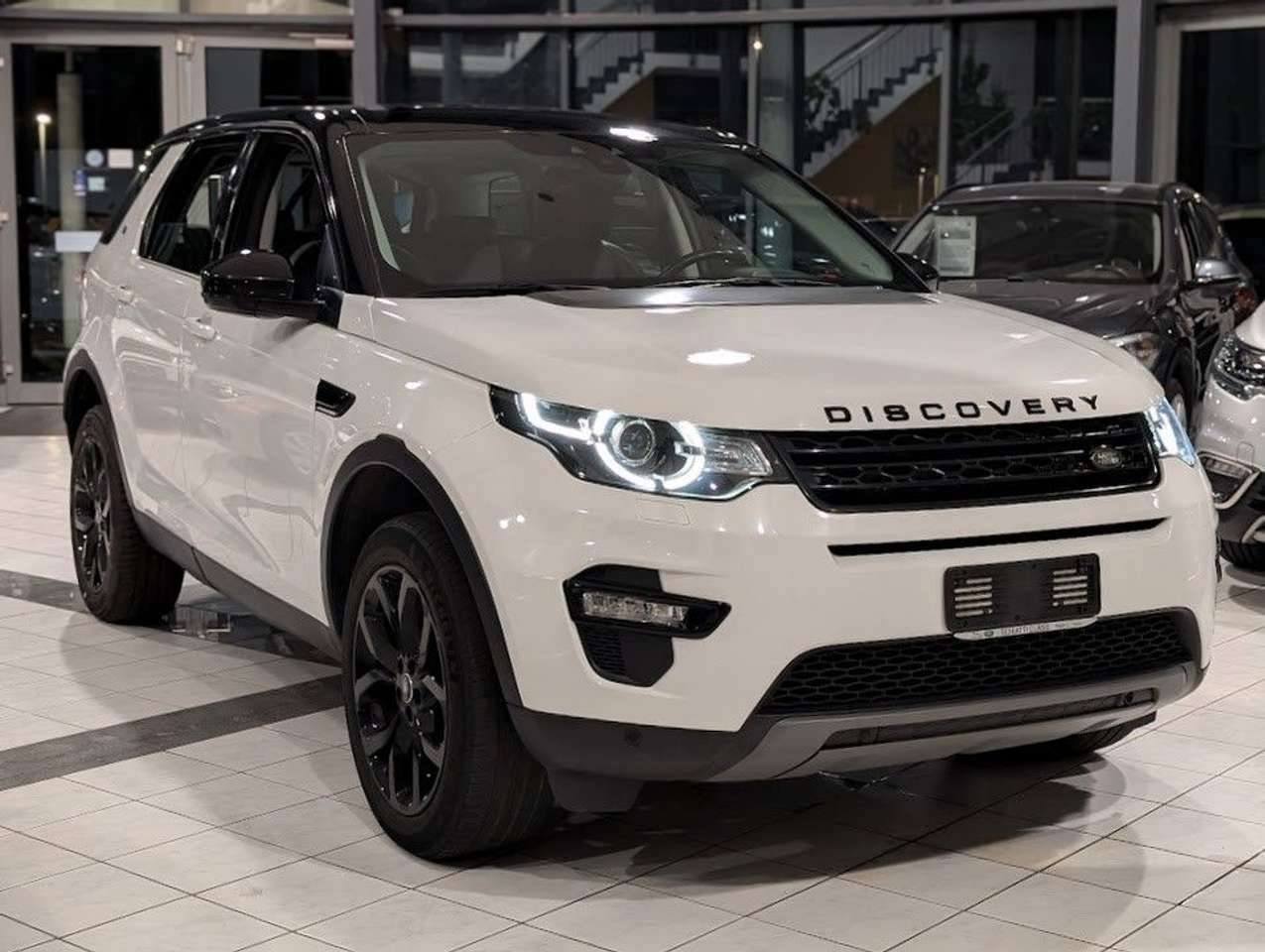 Land Rover Discovery  Sport 2.0 Turbo SE AWD KAMERA PANORAMA