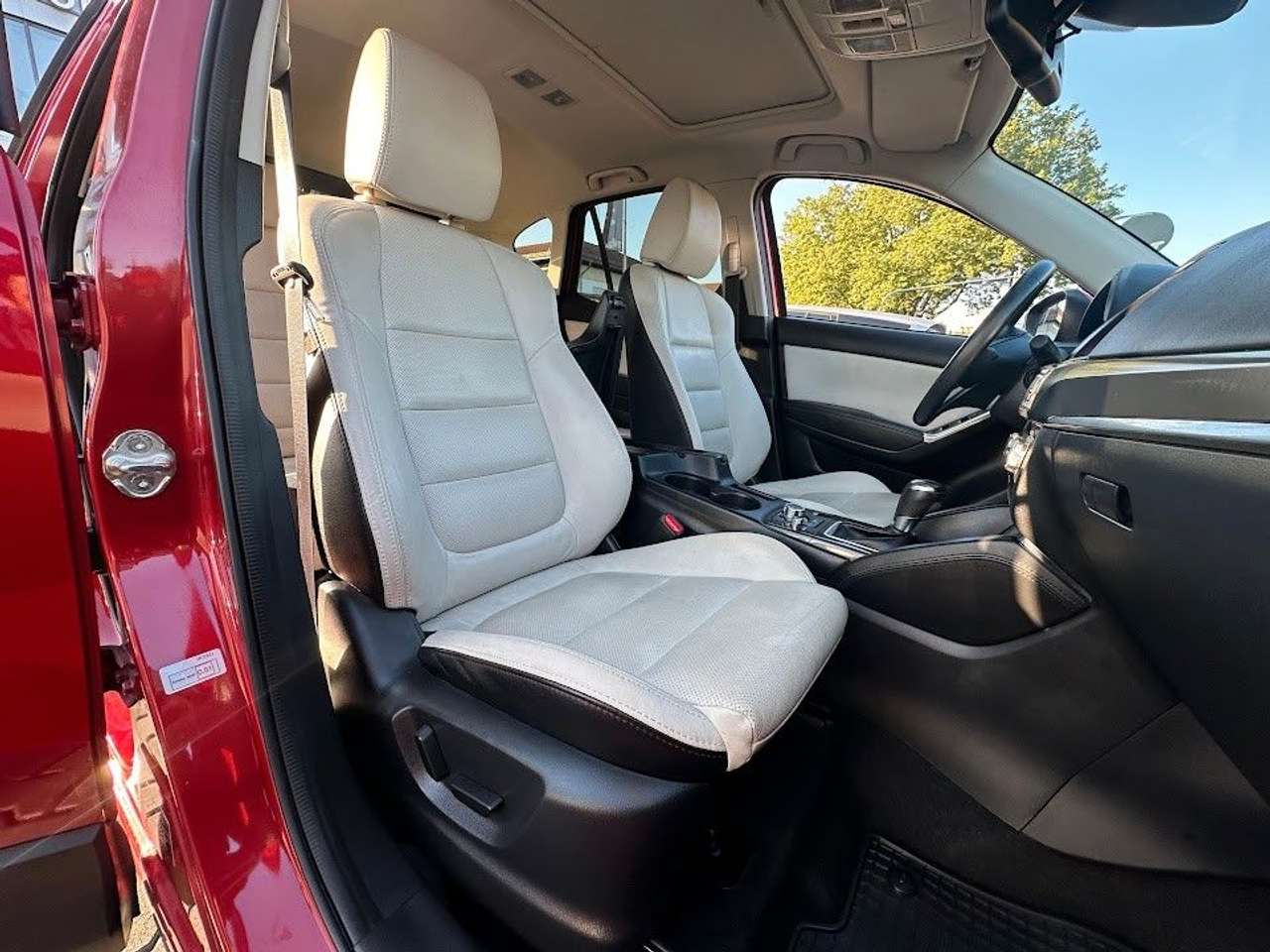 Mazda CX-5  2.2 Turbodiesel Exceed 4WD Navi. RFK. Leder