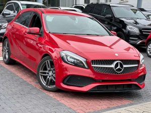 Mercedes-Benz A 200  A200d AMG 7G LED KAMERA NAVI KEYLESS 199€/Monat