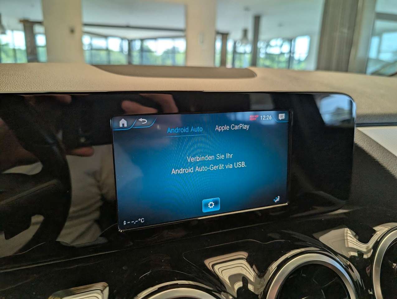 Mercedes-Benz B 180  RFK. *Car-Play*. BT. LED. Wenig KM.