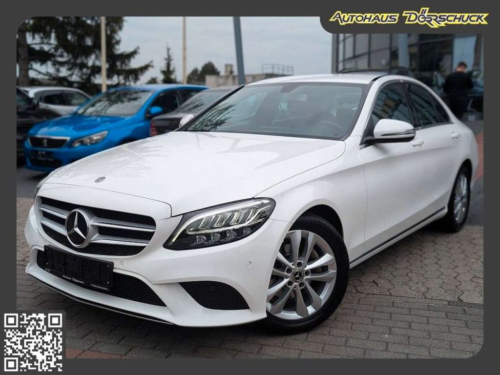 Mercedes-Benz C 180  CGI RFK. Navi. LED. Sitzh. BT