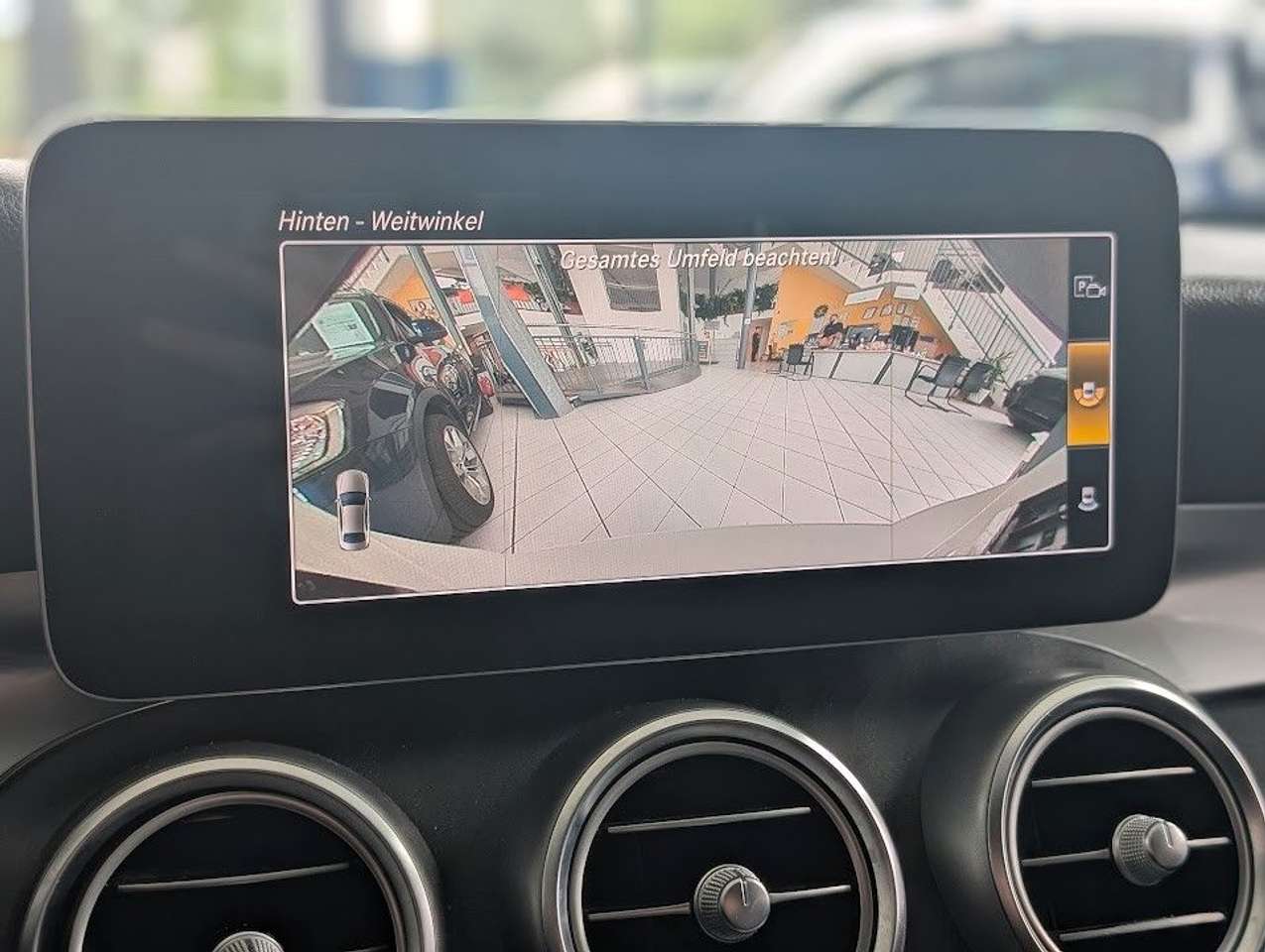 Mercedes-Benz C 180  CGI RFK. Navi. LED. Sitzh. BT