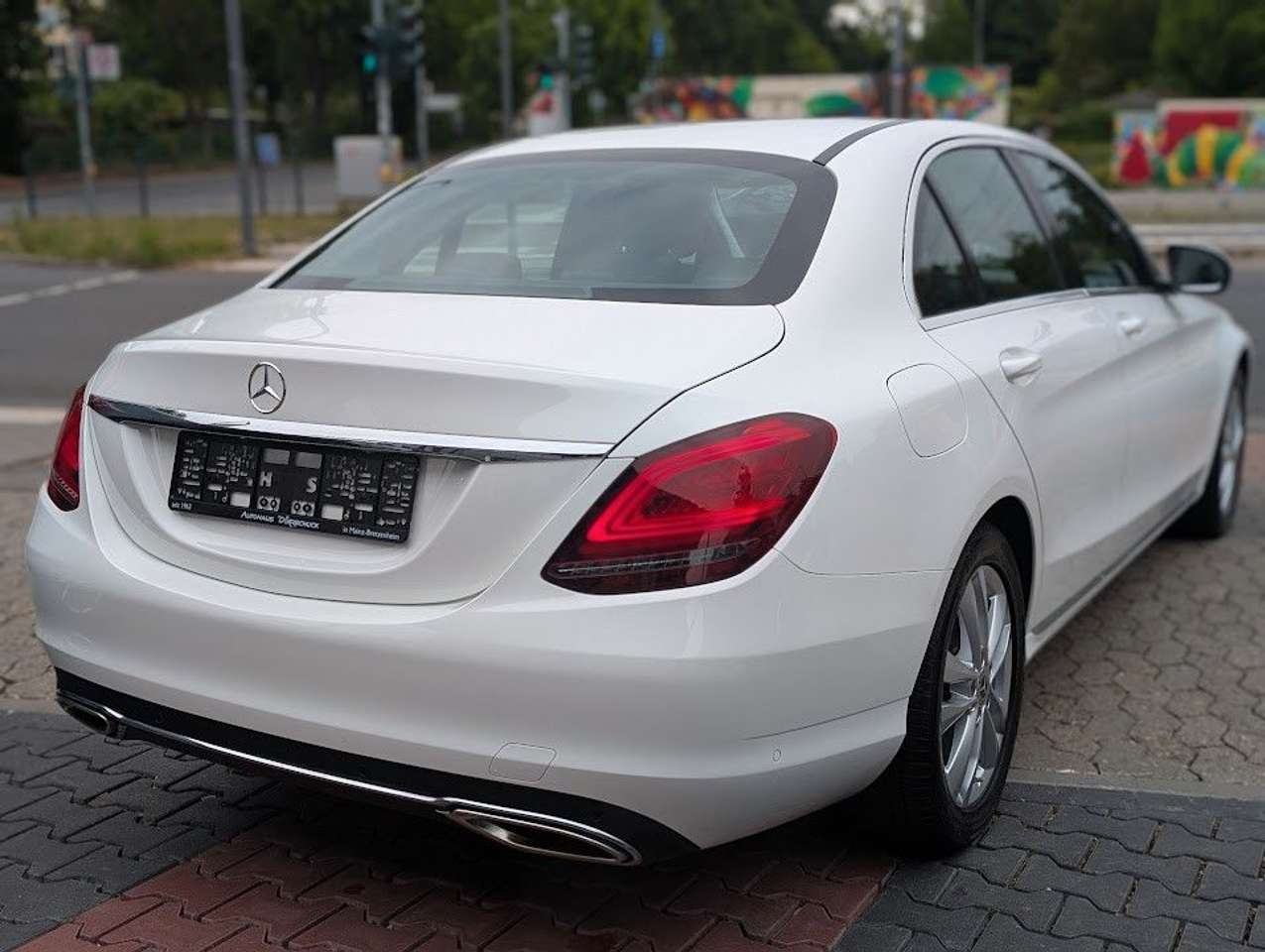 Mercedes-Benz C 180  CGI RFK. Navi. LED. Sitzh. BT
