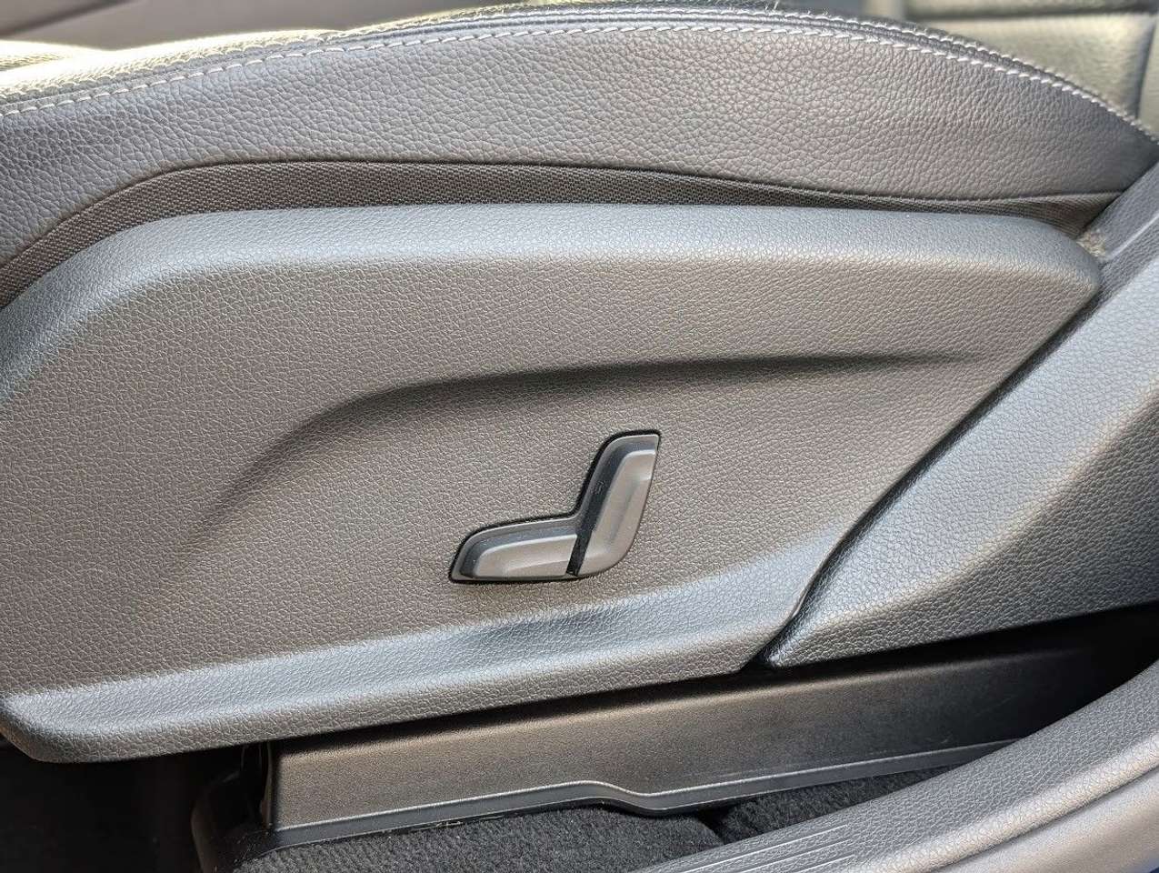 Mercedes-Benz GLC 250  Coupe 4matic NAVI LED Automatik