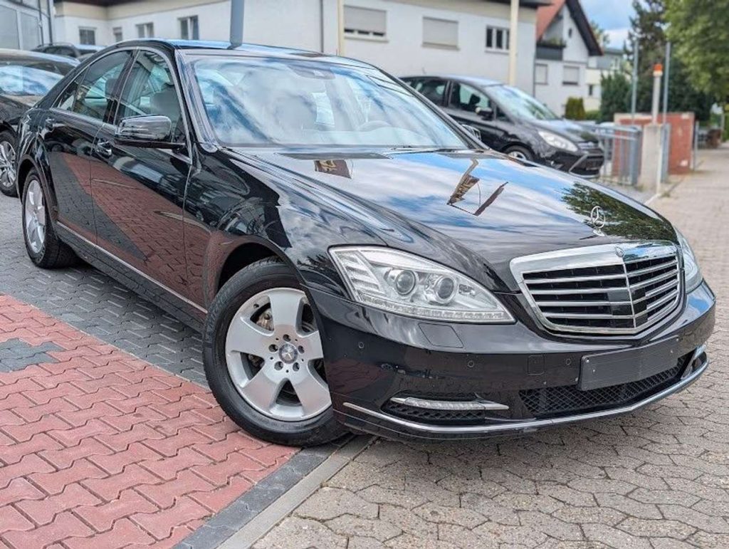 Mercedes-Benz S 350  BlueTec Bi-Xenon. Navi. Sitzh. Leder