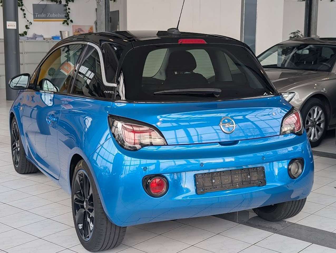 Opel Adam  Slam CarPlay. Sitzh. Temp. BT.