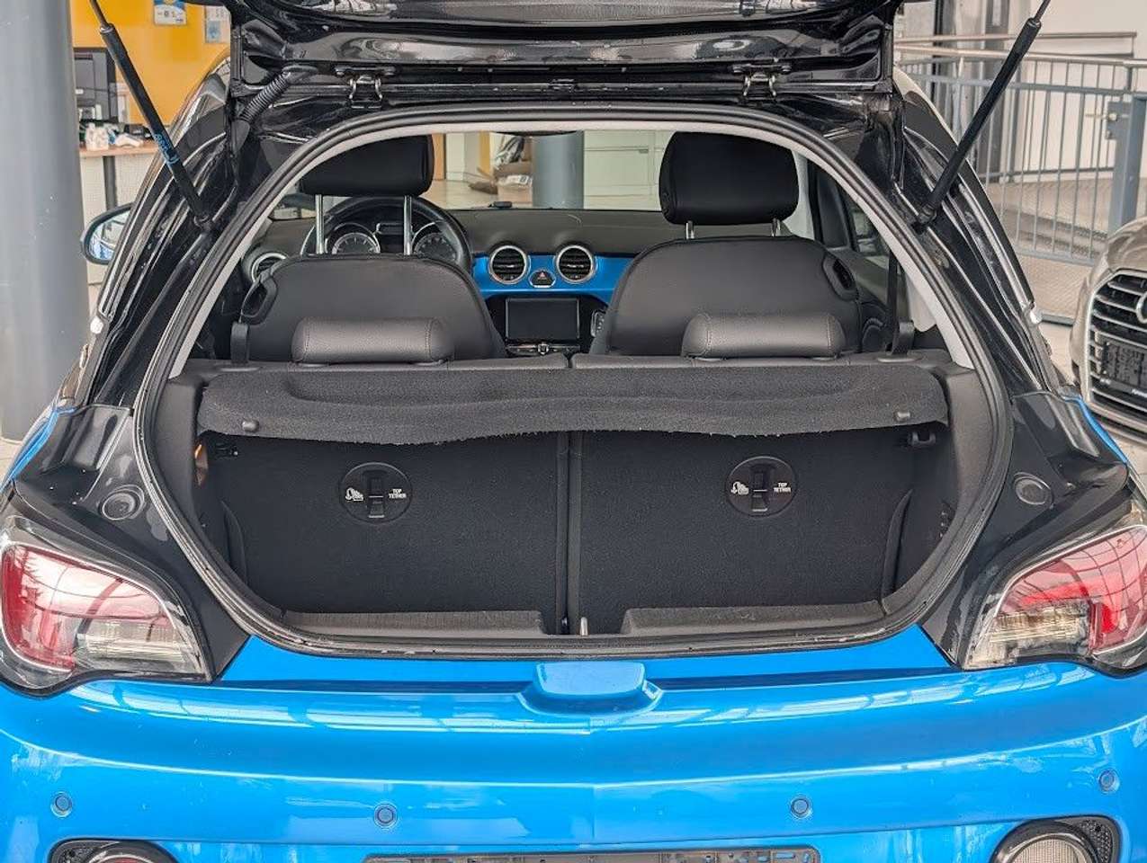 Opel Adam  Slam CarPlay. Sitzh. Temp. BT.