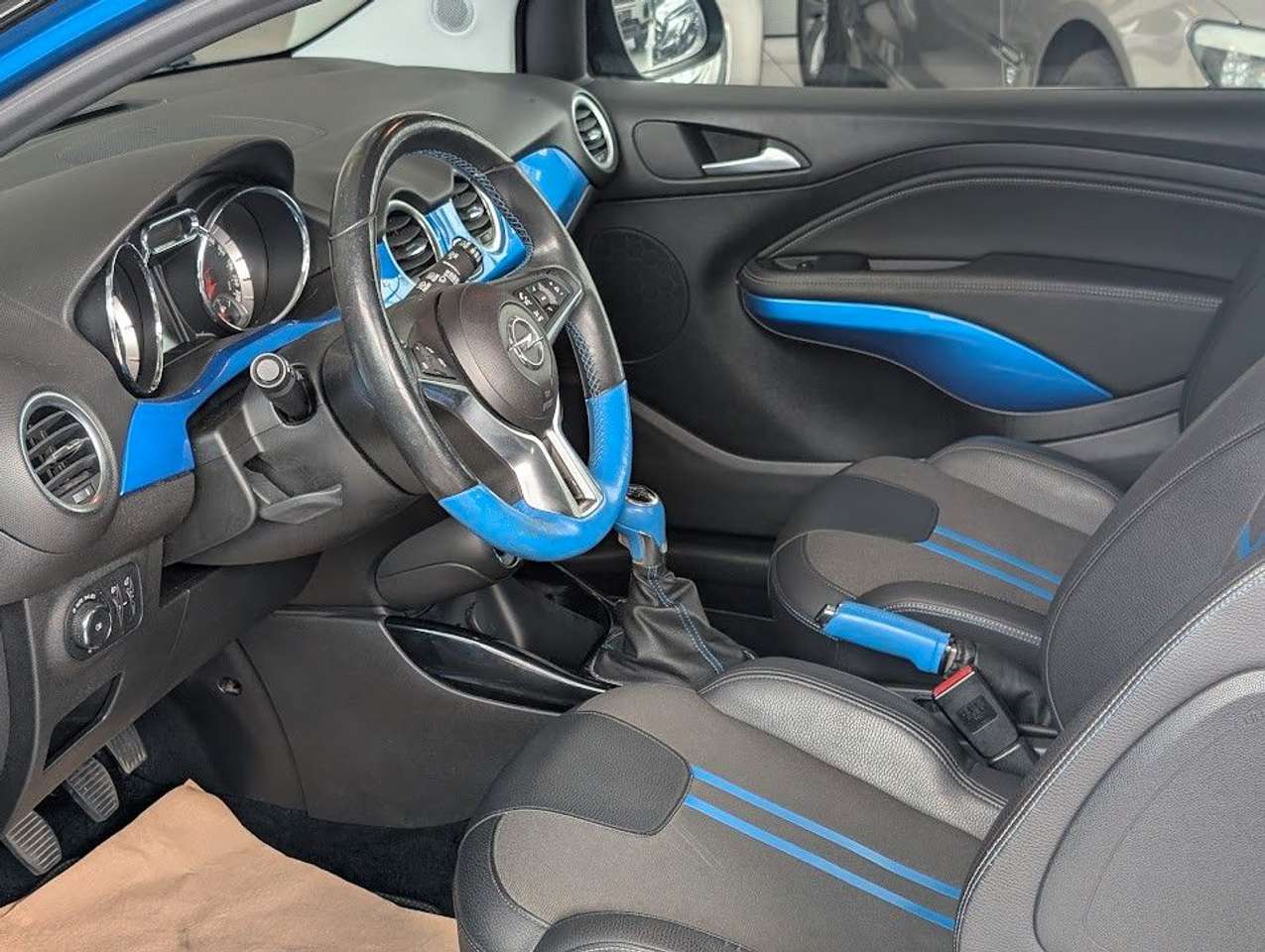 Opel Adam  Slam CarPlay. Sitzh. Temp. BT.
