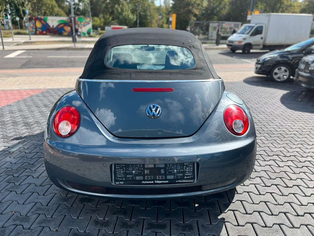Volkswagen New Beetle  2.0 CUP Edition Sitzh. Klima. Radio