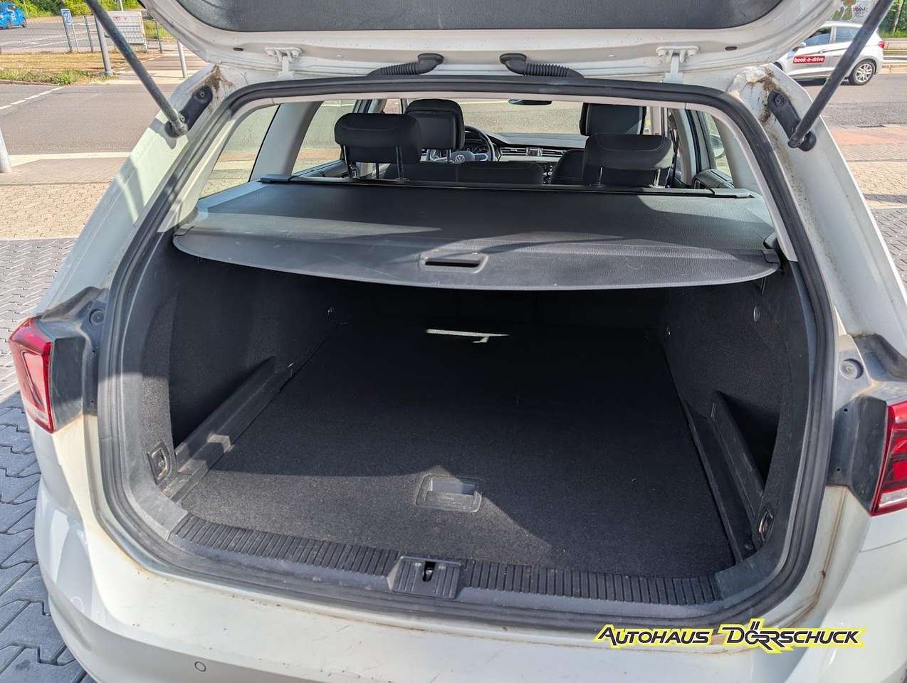 Volkswagen Passat  Variant Business LED ACC Kamera ab 239€/m