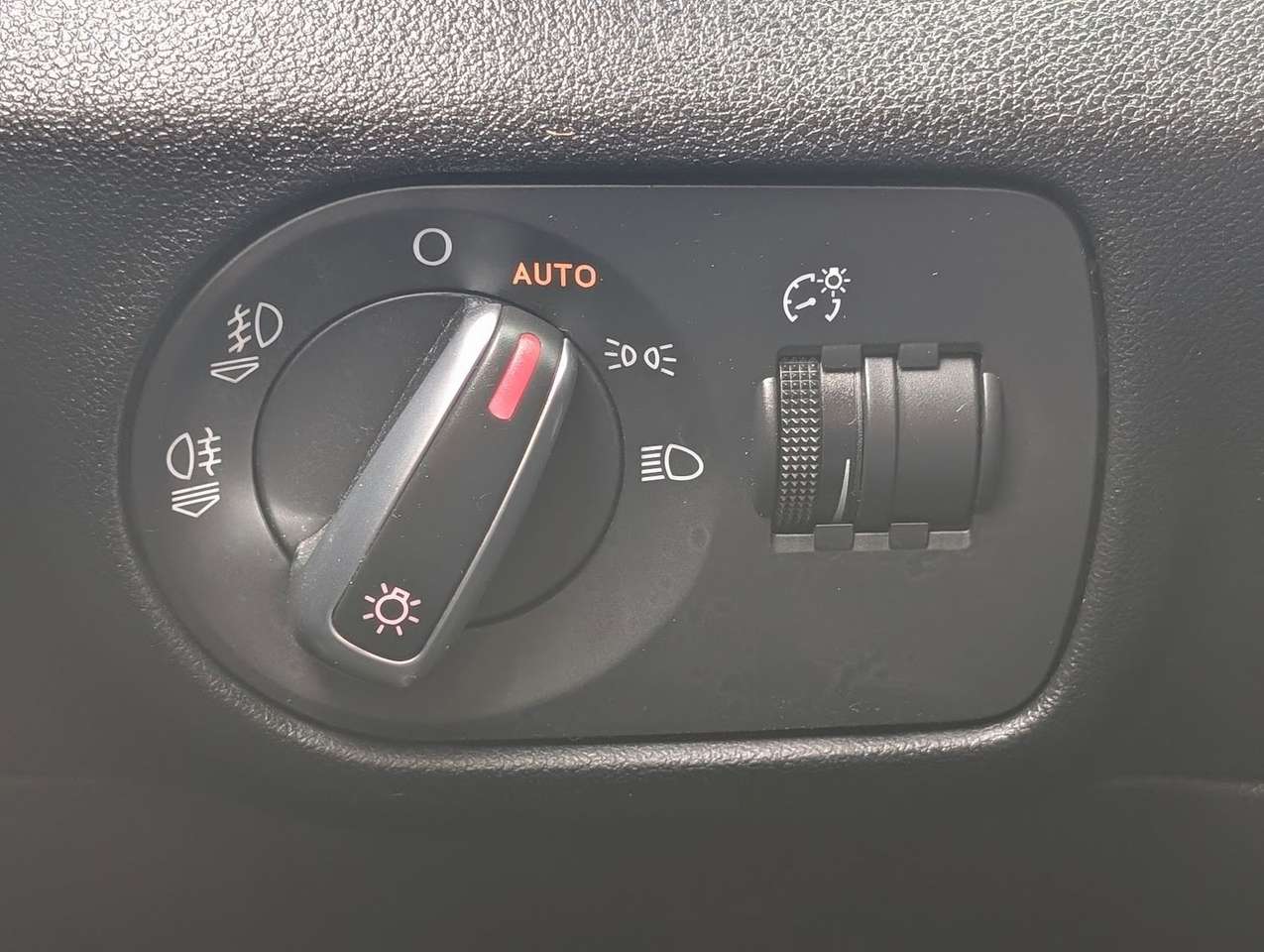 Audi A1  sport LED. PDC. Navi. BT. Sitzh. Klimaaut.
