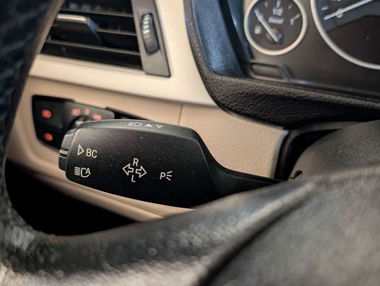 BMW 320  d LED. Sitzh. Klima. Navi.