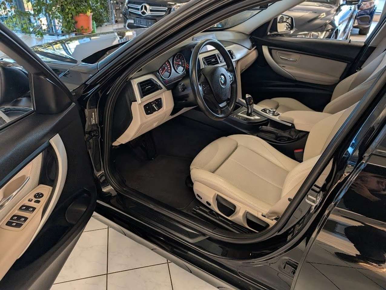 BMW 320  d LED. Sitzh. Klima. Navi.