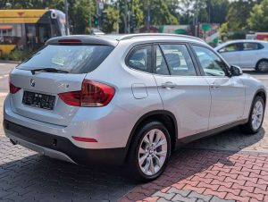 BMW X1  16d sDrive Parkhilfe Automatik Bluetooth
