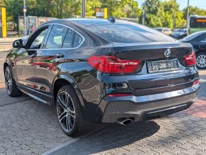 BMW X4  xDrive20d M-Paket. LED. Schiebedach. Navi