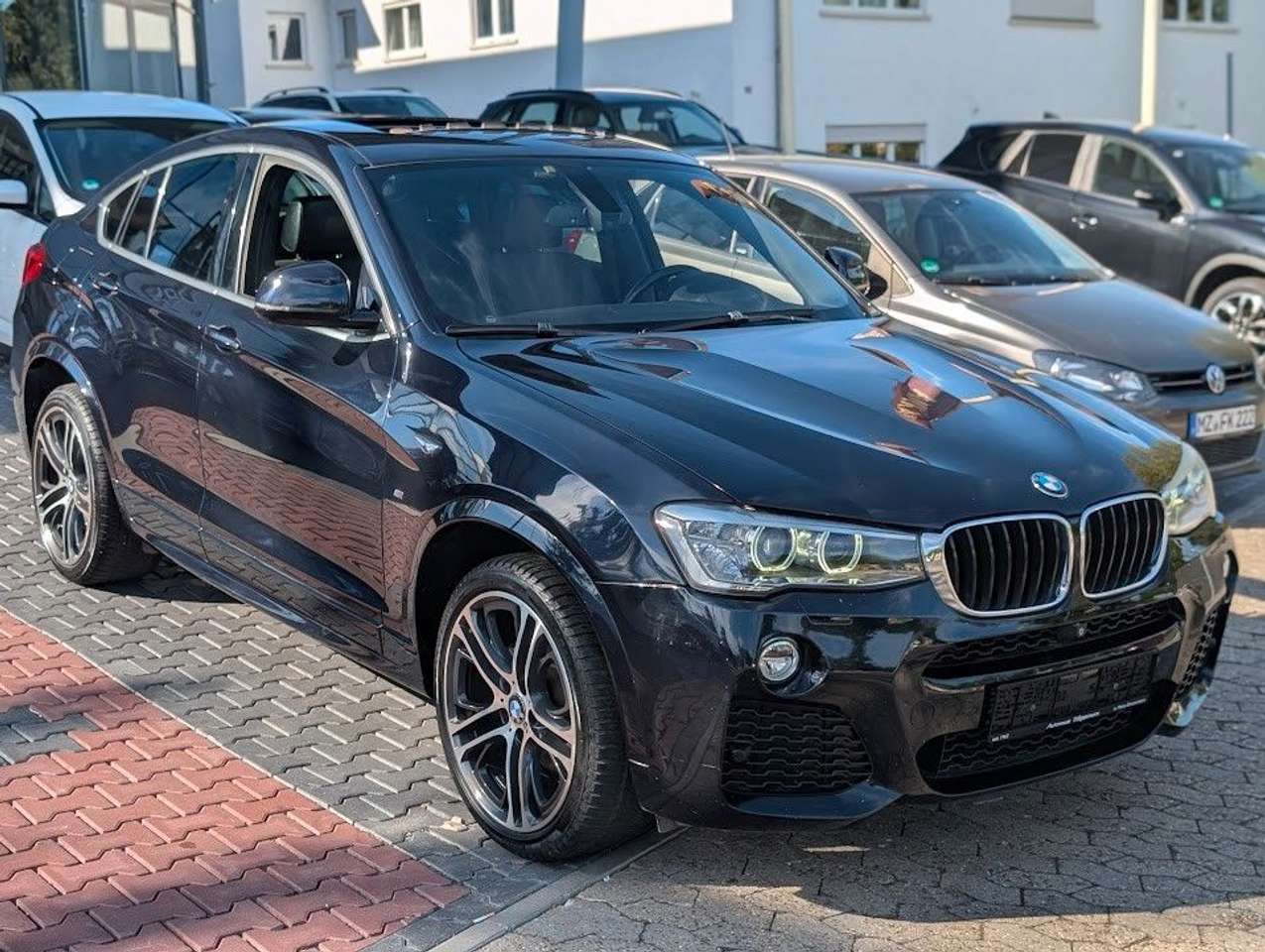 BMW X4  xDrive20d M-Paket. LED. Schiebedach. Navi