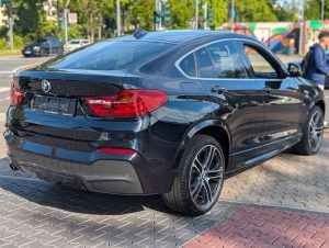 BMW X4  xDrive20d M-Paket. LED. Schiebedach. Navi