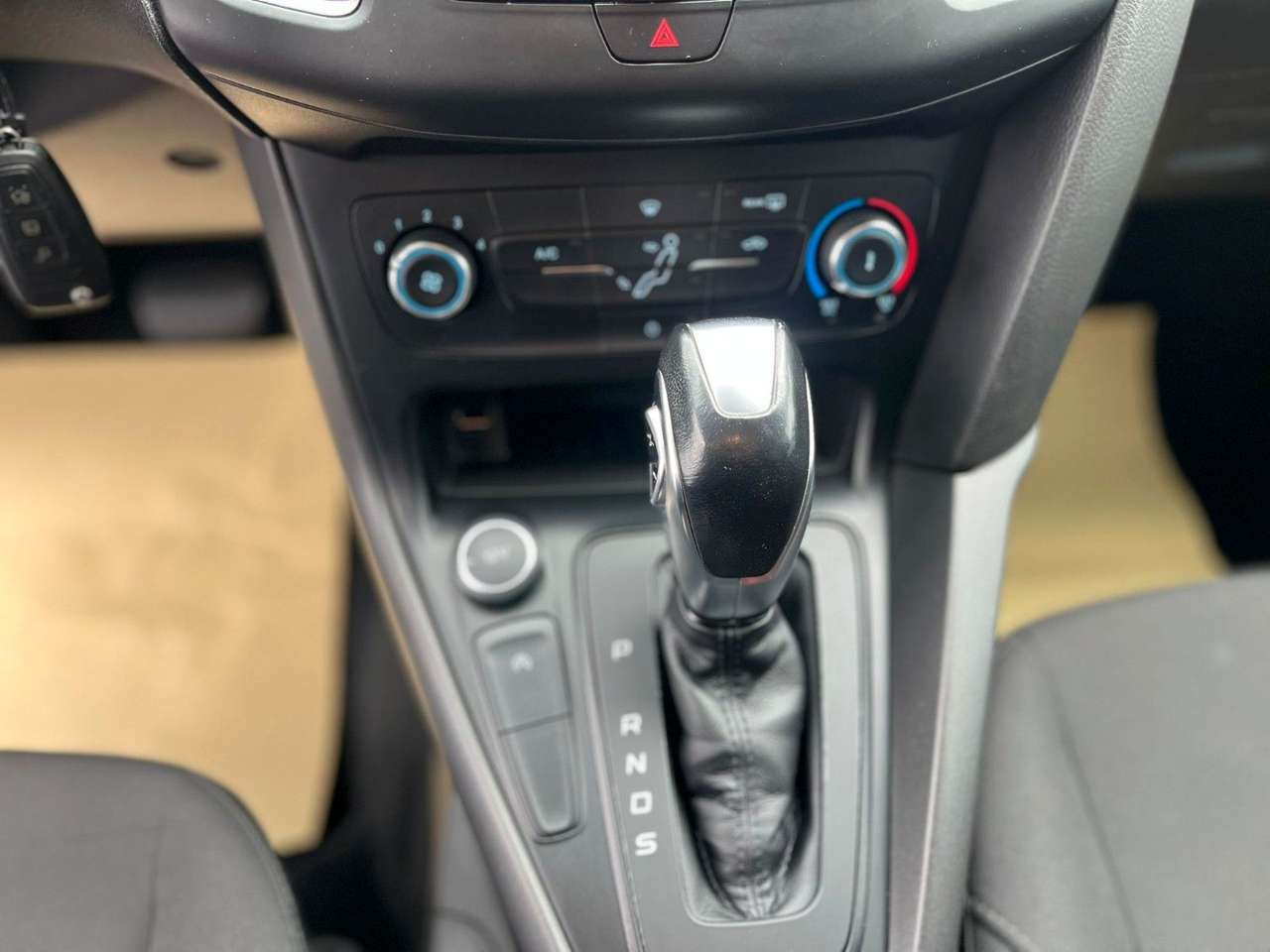 Ford Focus  Turnier Business Navi. BT. Klimaaut.