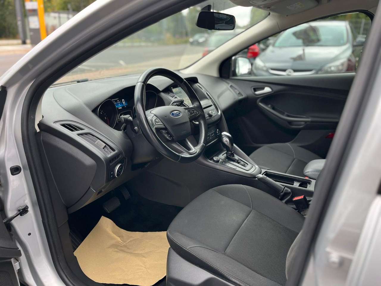 Ford Focus  Turnier Business Navi. BT. Klimaaut.