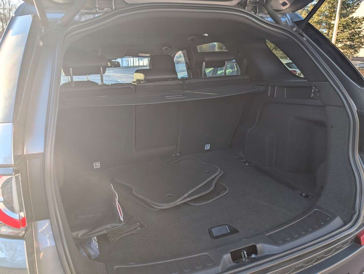 Land Rover Discovery  Sport 2.0 Td4 SE 4×4 NAVI Sitzh Kamera