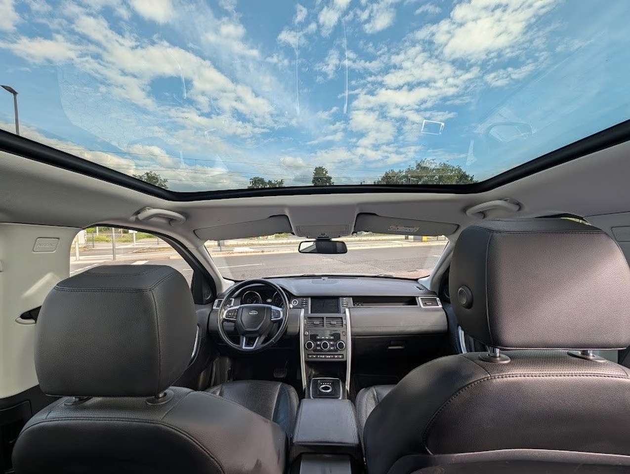 Land Rover Discovery Sport  HSE SD4 AHK.RFK. Navi. Panorama.