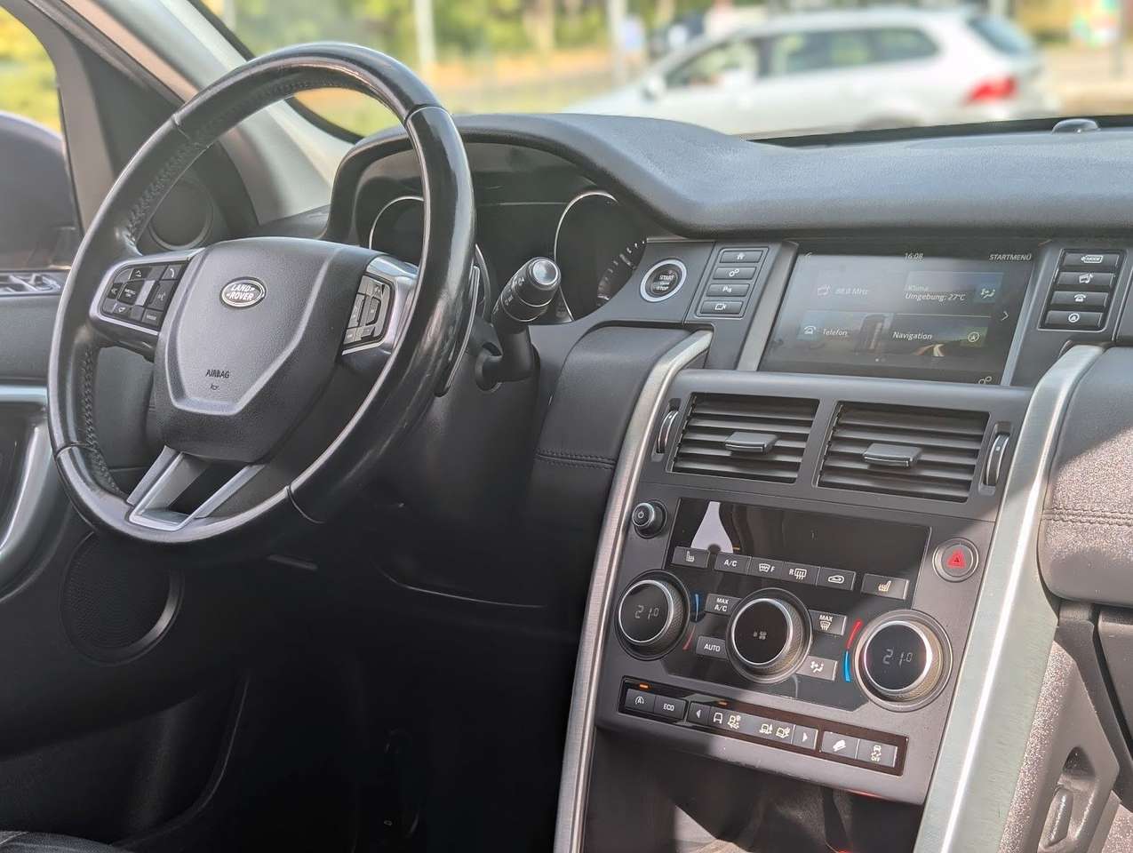 Land Rover Discovery Sport  SE AWD Sitzh. RFK. Klimaaut.Temp
