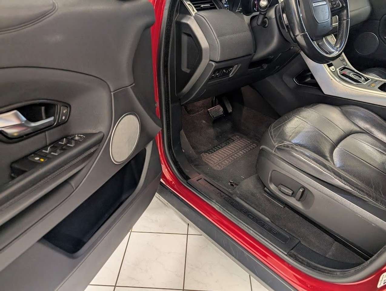 Land Rover Range Rover Evoque  Td4 SE Dynamic Leder ab 149€