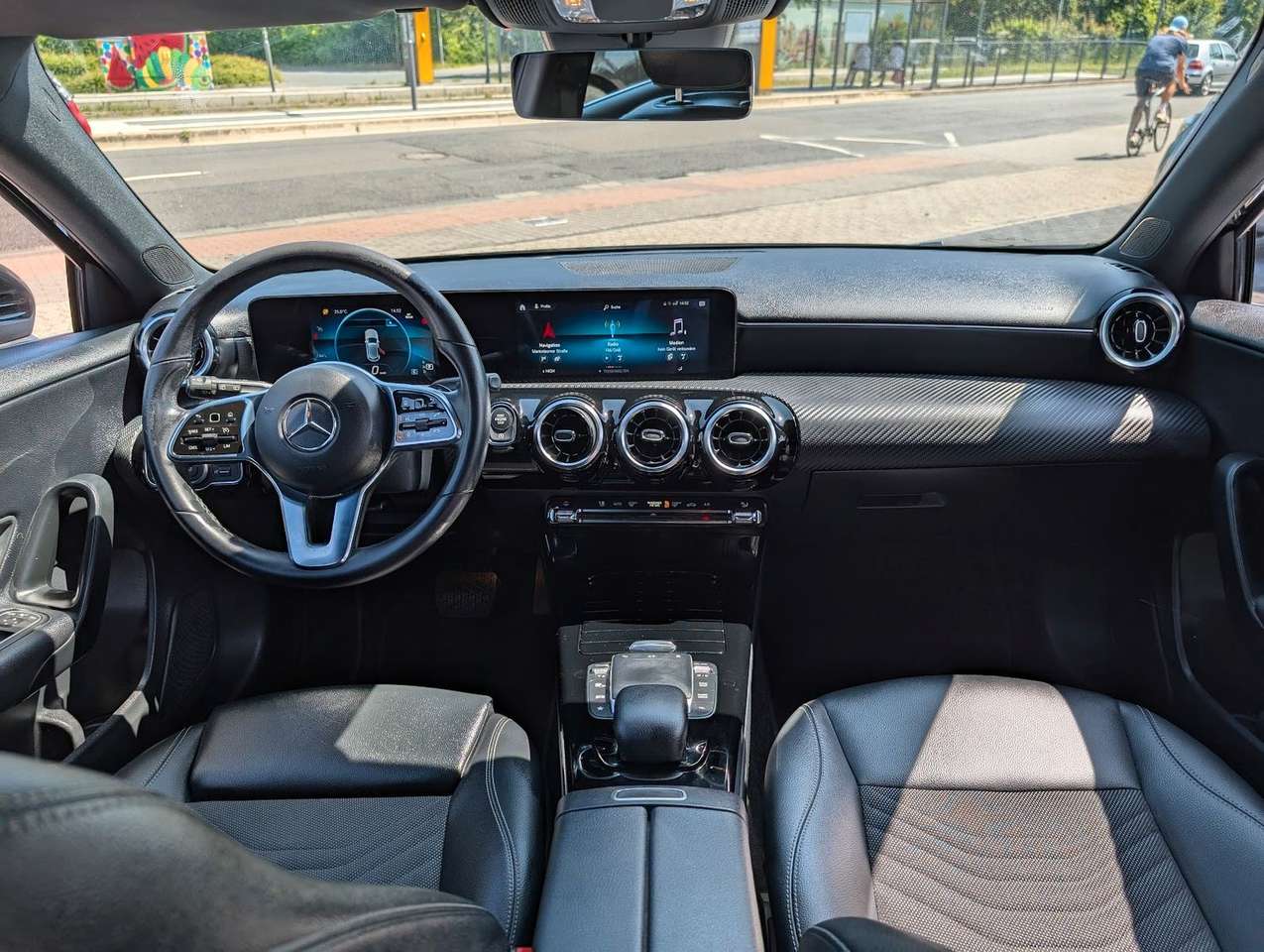Mercedes-Benz A 180  Business Line. RFK. Navi. Klimaaut.