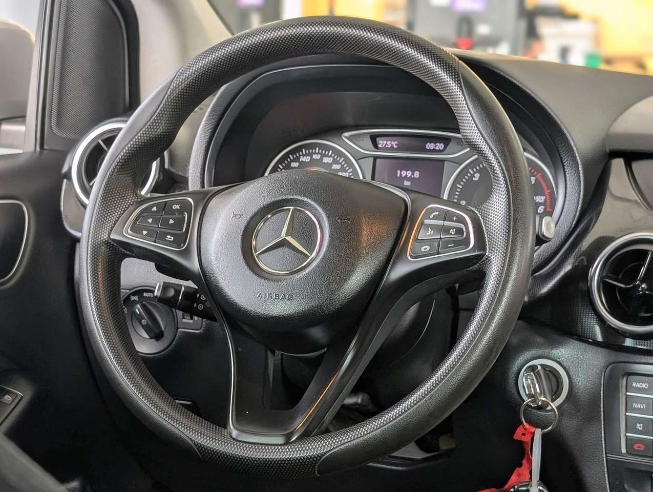 Mercedes-Benz B 180  CDI / d Navi. Klima. PDC. BT. Wenig KM