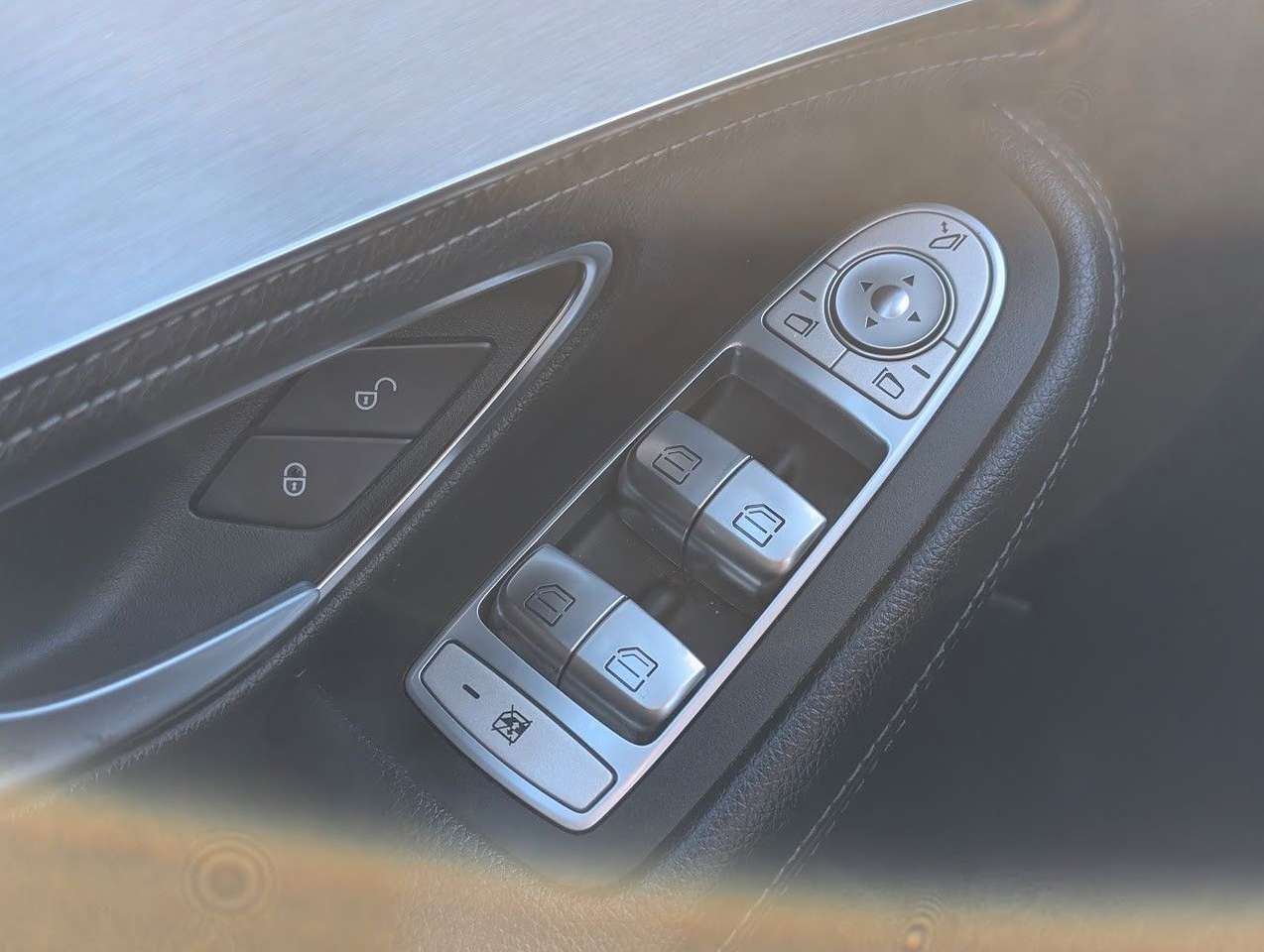 Mercedes-Benz C 180  C -Klasse Lim.