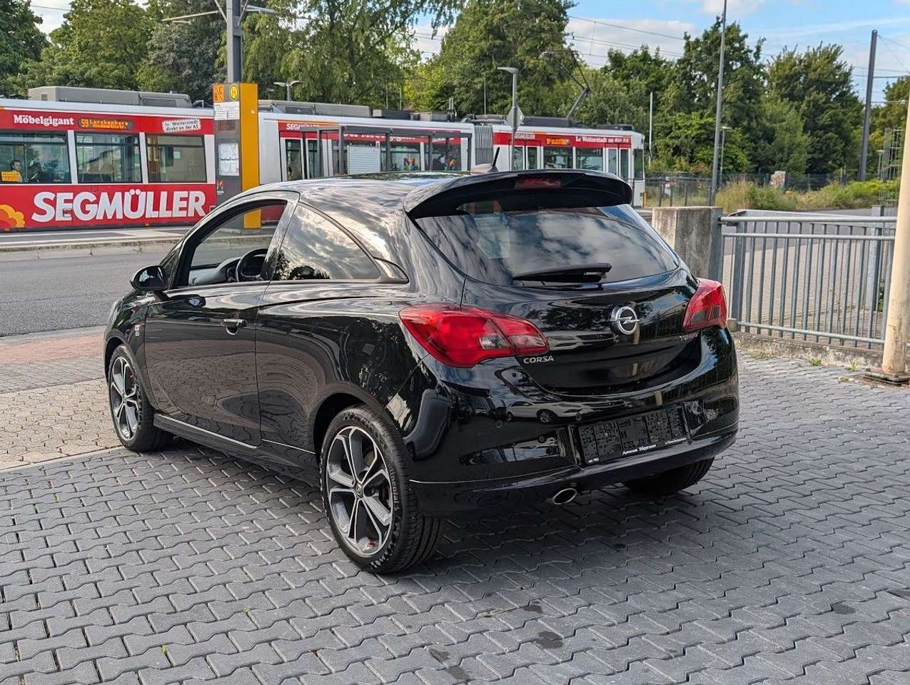 Opel Corsa  E S ecoFlex Turbo. PDC. Sitzh. Temp. BT