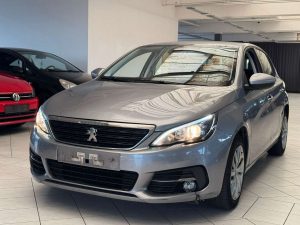 Peugeot 308  1.5 HDI 110 PFLEGEFAHRZEUG SPARSAM