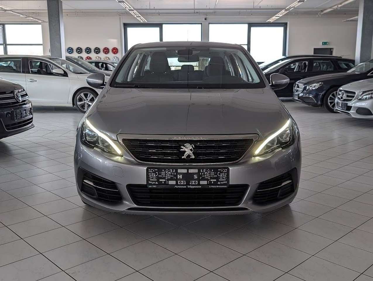Peugeot 308  SW Active Navi. PDC. Schaltwippen. Touch